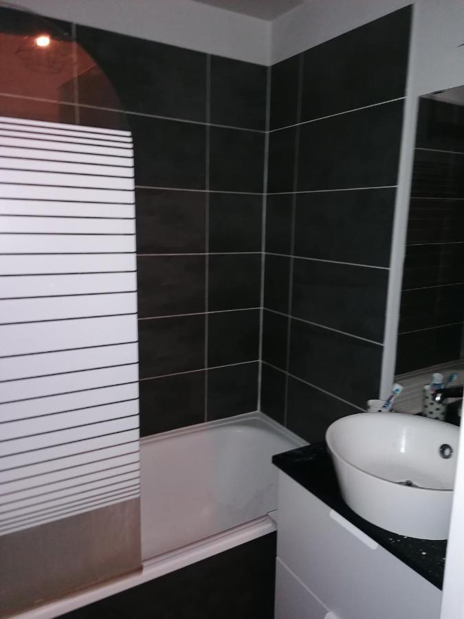 Studio With Balcony, Mt Blanc View, Parking, Center Of Chamonix Buitenkant foto